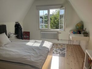 egnahemsvagen-sundbyberg-bedroom2upstairs