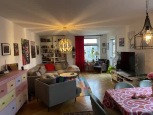 https___homeq-media-live.s3.amazonaws.com_apartment_images_2b42714e157442d385d992c70b730159