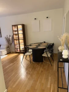 https___homeq-media-live.s3.amazonaws.com_apartment_images_7909ef2e22a94584bc7c5ecf4b03fc42