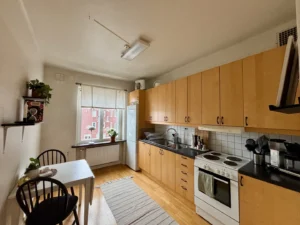 https___homeq-media-live.s3.amazonaws.com_apartment_images_93a1fa50ab7e413eaf4ecdb92dce96c3