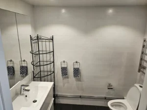https___www.homerental.se_remote.axd_s3-eu-west-1.amazonaws.com_bb-web-hr-media_10961_ce7db6c2-8c56-4103-bade-6e6bd200140c