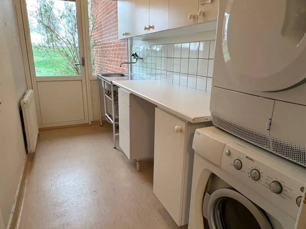https___www.homerental.se_remote.axd_s3-eu-west-1.amazonaws.com_bb-web-hr-media_13930_bca00b63-91a5-4691-bd80-de0952e9ef97