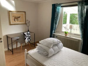 https___www.homerental.se_remote.axd_s3-eu-west-1.amazonaws.com_bb-web-hr-media_14007_5faa5a56-c369-44a0-8152-fc66085bfd55