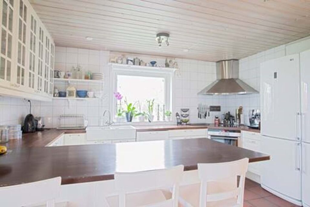 rosornas-vag-danderyd-kitchen2