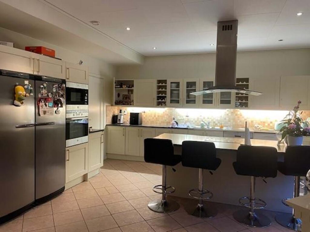 solangsvagen-sollentuna-kitchen
