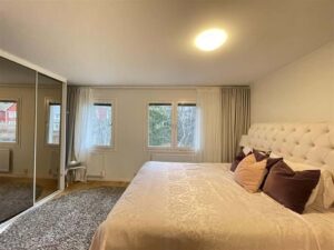 torparfars-vagen-hasselby-vallingby-stockholm-45e8fe9de0f783afced21d254d48b6f0